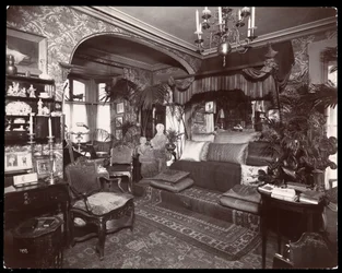 Sitting room in the residence of Elsie de Wolfe at 122 East 17th Street, New York, 1895 or 1896
